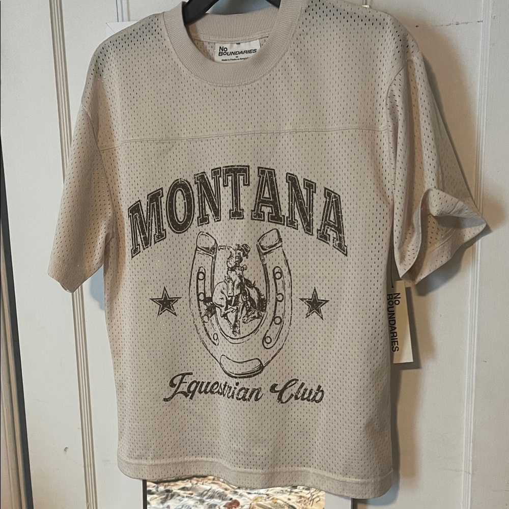 No Boundaries Beige 'Montana Equestrian Club' Short-Sleeve Tee
